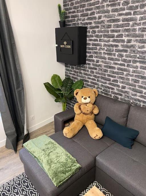 Super Appartement T3 Proche Gare Sens Εξωτερικό φωτογραφία