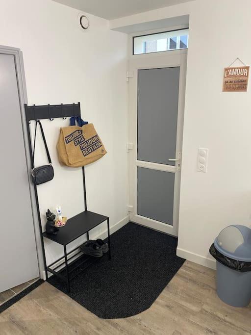 Super Appartement T3 Proche Gare Sens Εξωτερικό φωτογραφία